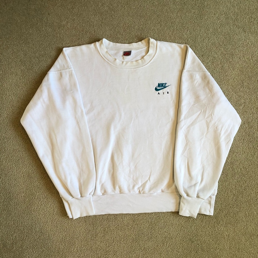 Vintage 90’s Nike Sweatshirt. Men’s L